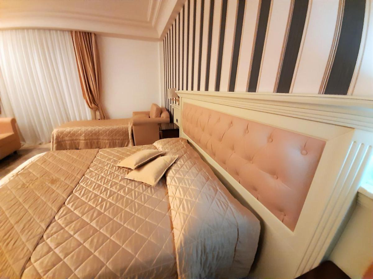 Regina Di Saba - Hotel Villa Per Ricevimenti Grottaminarda Luaran gambar
