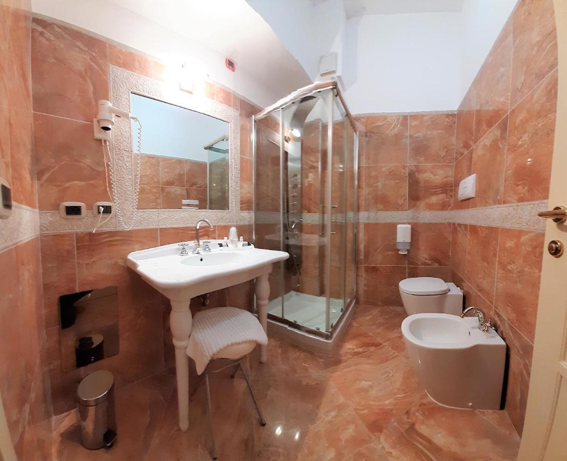 Regina Di Saba - Hotel Villa Per Ricevimenti Grottaminarda Luaran gambar