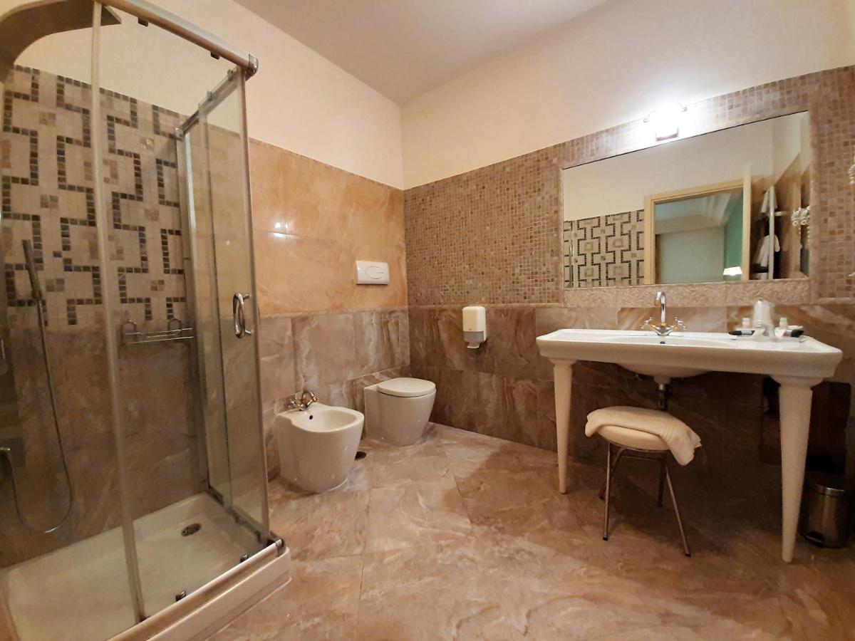 Regina Di Saba - Hotel Villa Per Ricevimenti Grottaminarda Luaran gambar